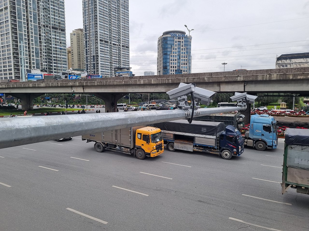 Hệ thống camera AI ghi nhận và xử lý hàng nghìn trường hợp vi phạm giao thông mỗi ngày.