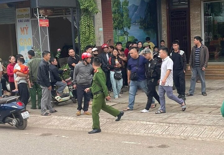 Bắt giữ kẻ cướp tiệm vàng ở Thái Nguyên - Ảnh 1.