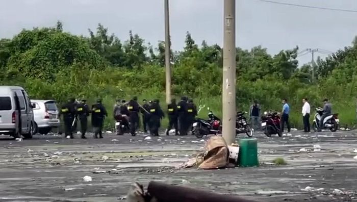 Lực lượng chốt chặn, vây bắt nghi phạm. Ảnh: HT