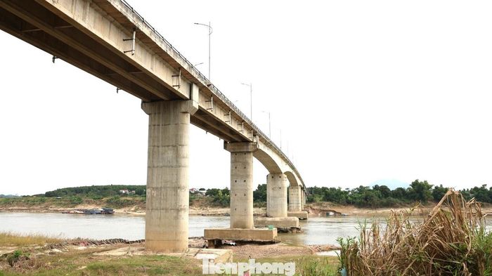  Cầu Sông Lô nối Phú Thọ và Tuyên Quang 