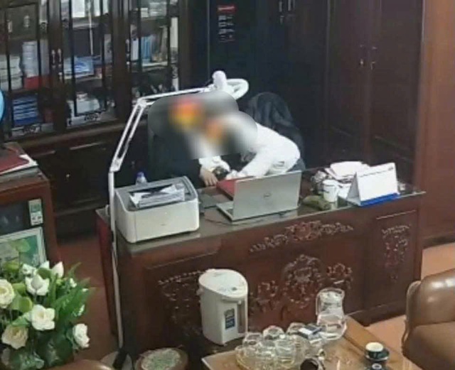 Trường THPT Tô Hiến Thành phản hồi về clip thân mật gây xôn xao Ninh Bình - Ảnh 1.